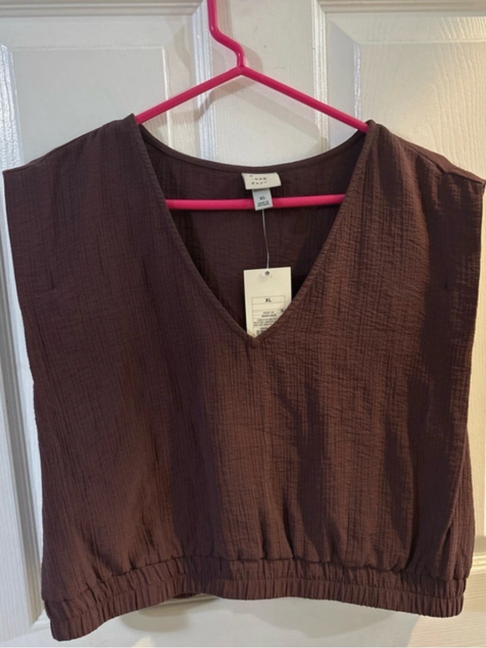a new day Boxy V-Neck Tank Top in Chocolate Brown